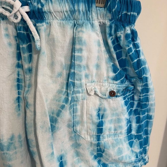 Blanco Drawstring Cotton Shorts - Picture 3 of 9